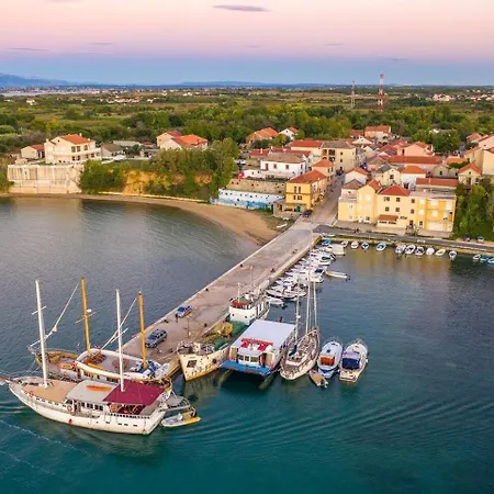 With Parking Spaces Privlaka, Zadar - 24588 Apartment *