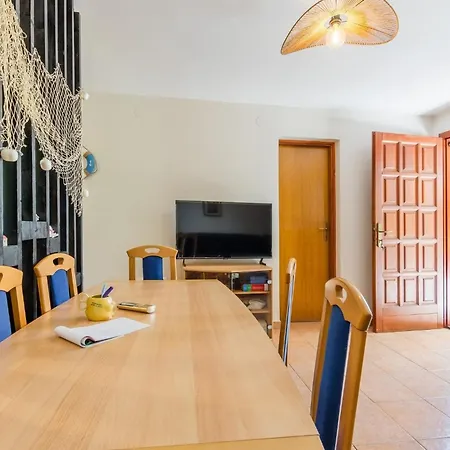 Lejlighed With Parking Space Privlaka, Zadar - 24588